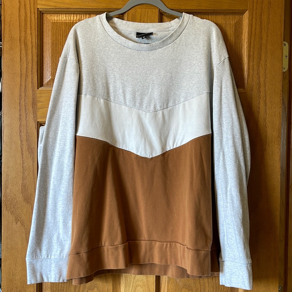 Nursing Queen Oversized Sweatshirt